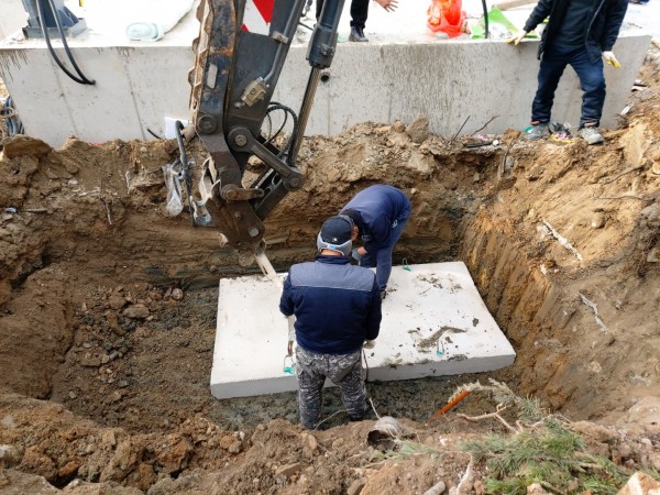 04aeca8f44f1f7f789834aeaa1f66ec1_1611882