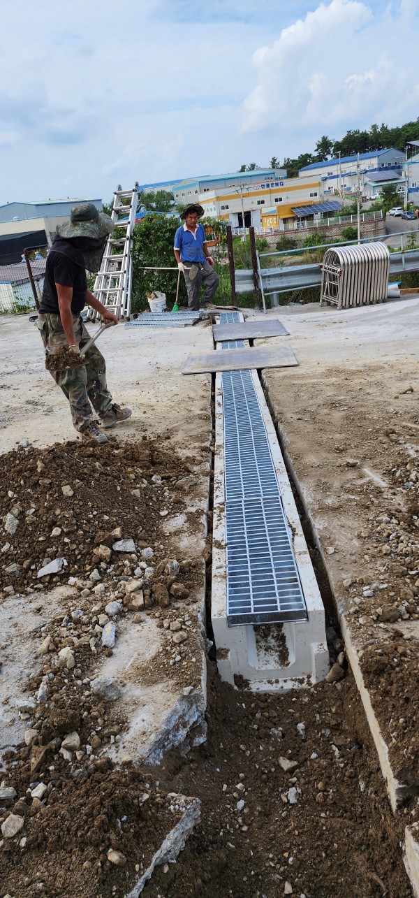 f5f3ef667ce652c424fba7f72994b3b9_1694763